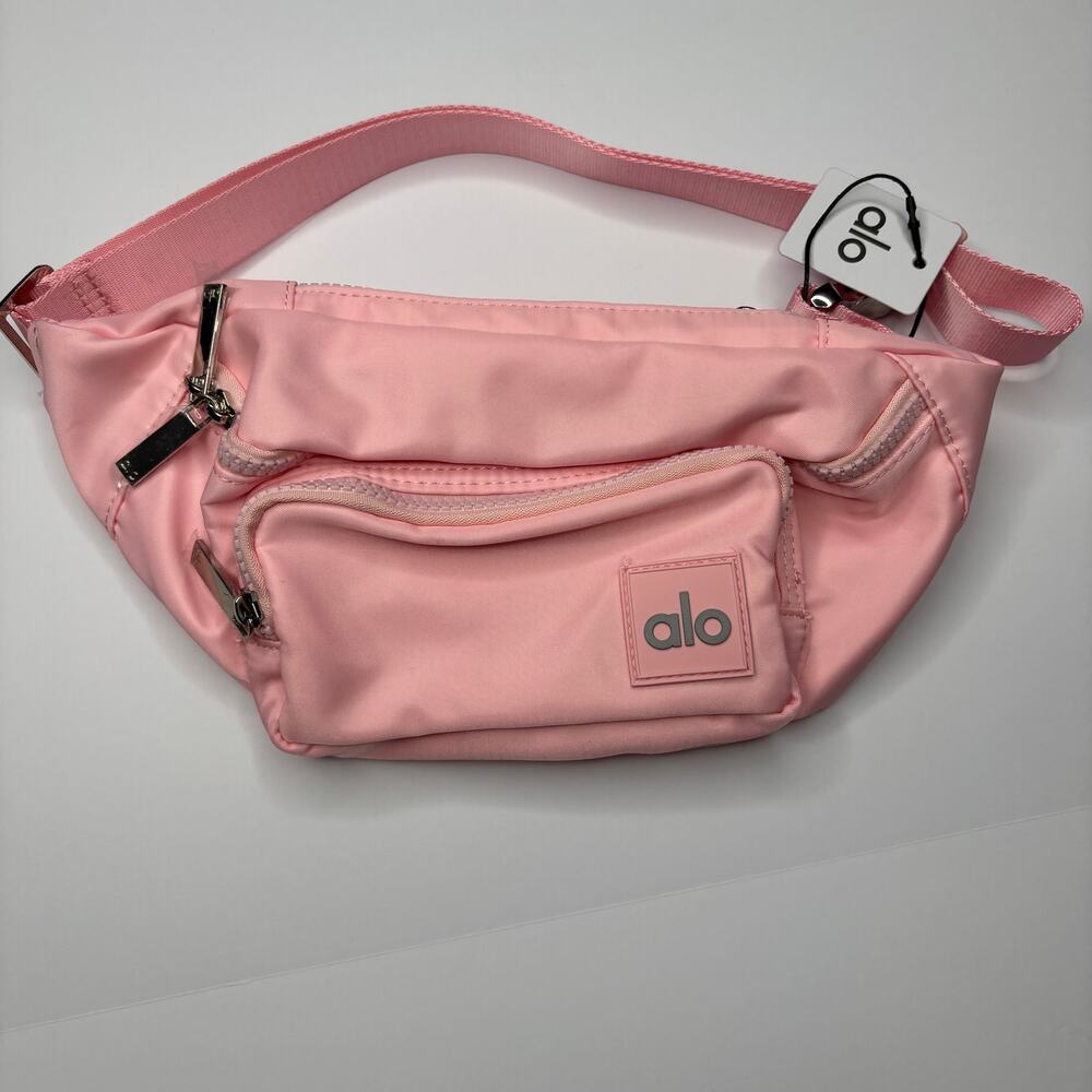 Alo Yoga Explorer Bag Pink NWT